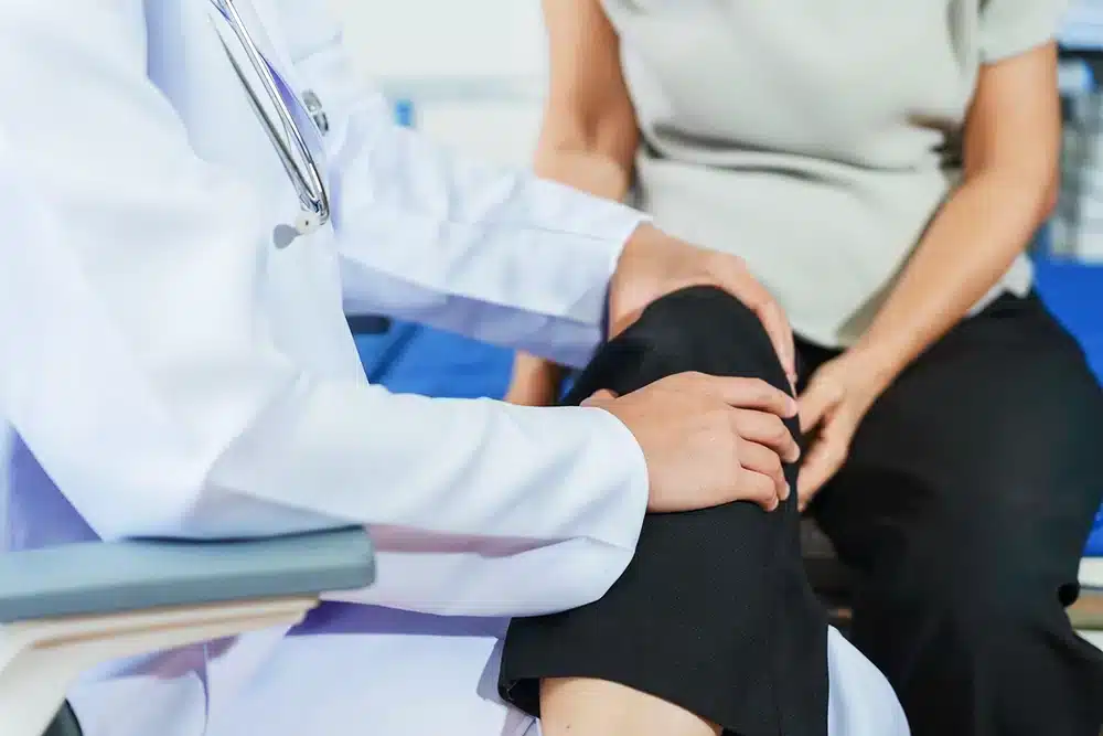 knee ligament surgery